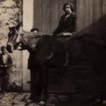 Anno 1927: Isabella Losapio cavalca ad amazzone