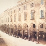 Il portico del collegio San Carlo nel 1868, foto alla albumina di Emile Ancilot